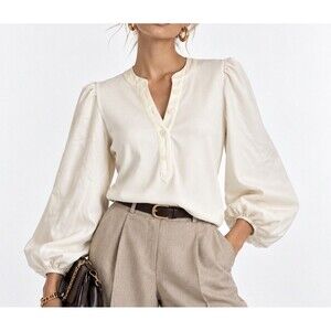 Chicos Size 1 M Ivory Faux Leather Puff Sleeve Button Down Blouse Shirt Top